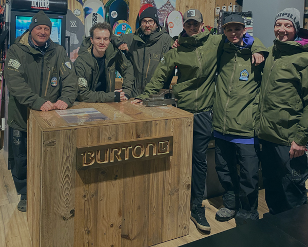 Il team Board Association in negozio