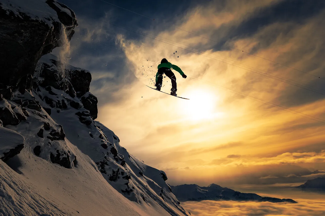 Snowboarder in azione